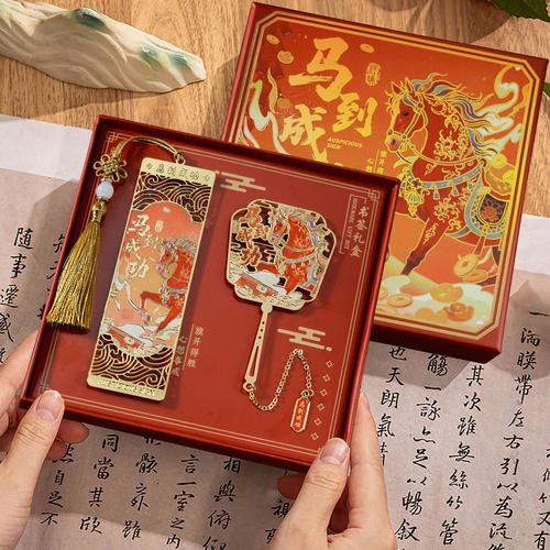 小商品之都的供应链密码 解码义乌市静妮文化用品的7万件周边生态